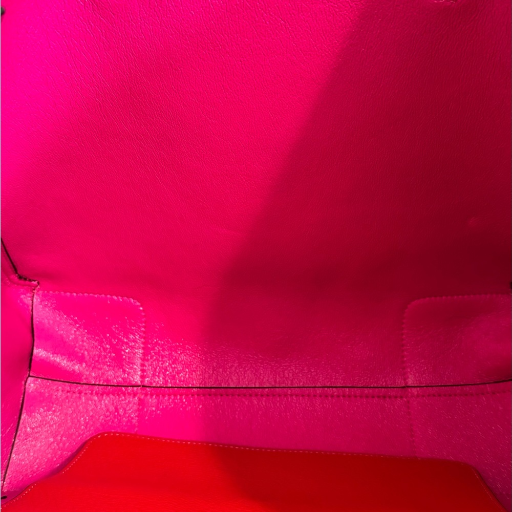 Tory Burch Large Brilliant Red/Crazy Pink Leather Pebbled Tote - Picture 5 of 12